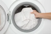 Jak prać białe ubrania